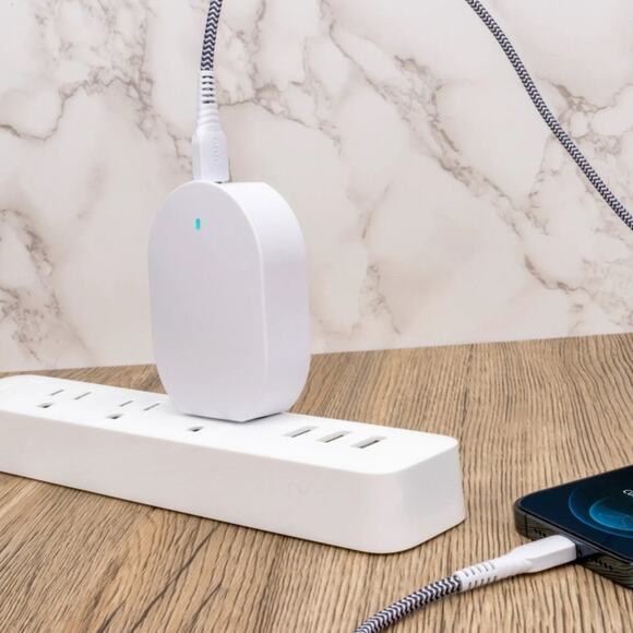 onn. 32W Dual-Port Wall Charger - Picture 2 of 6